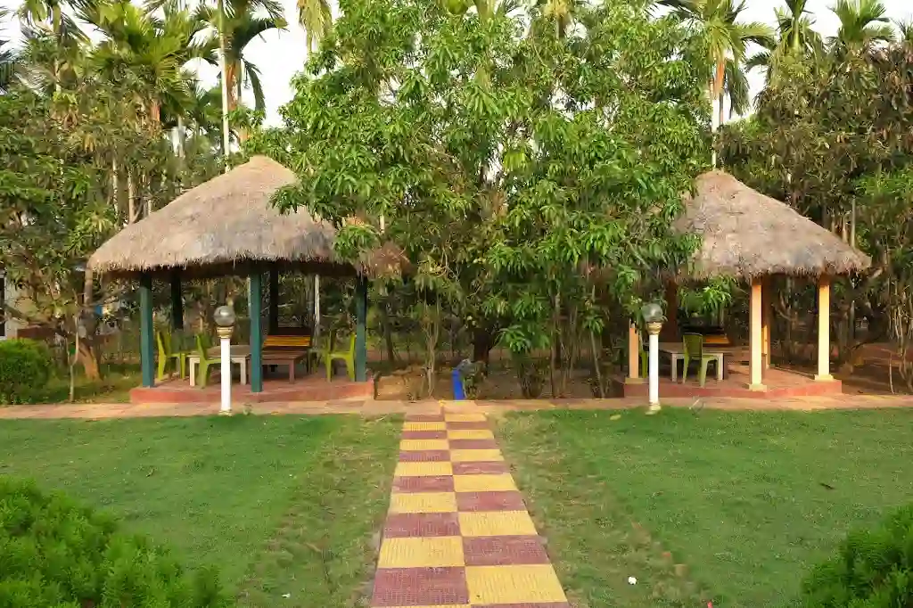 Outdoor sitting area of abasar resort